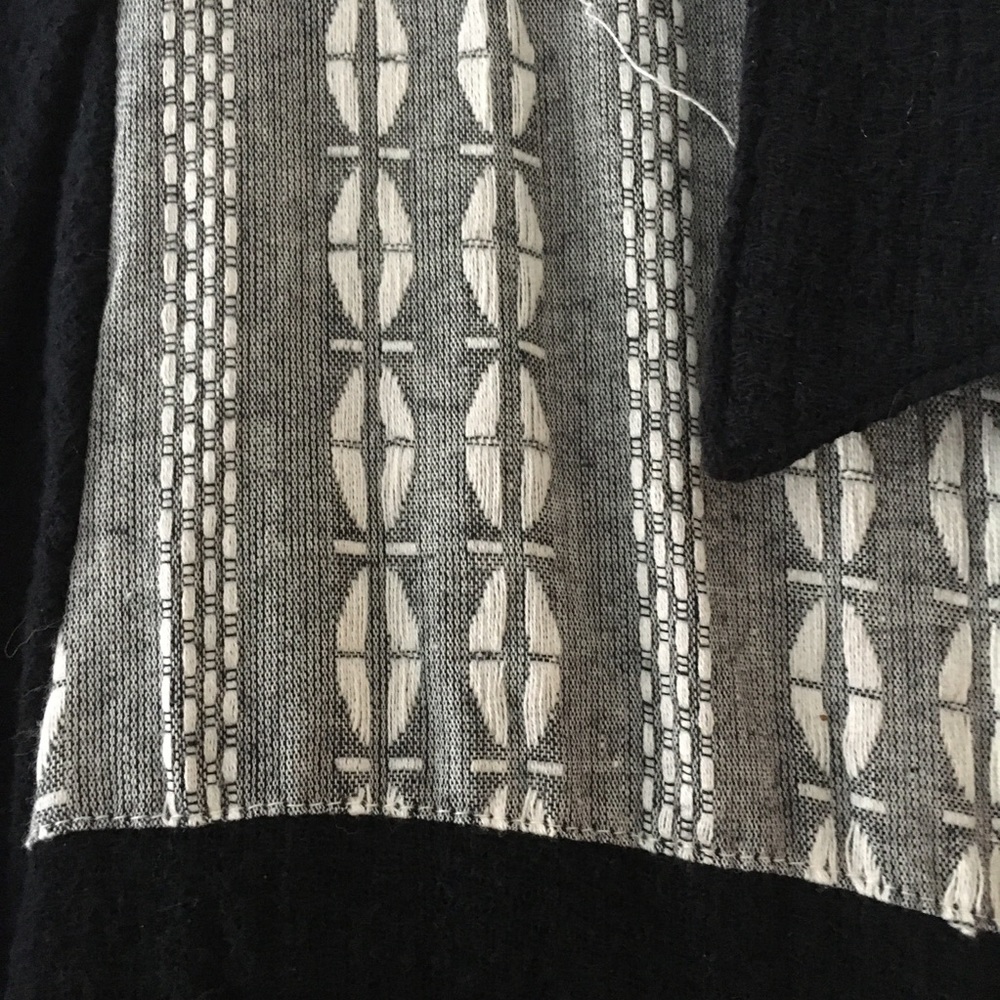Button up shirt NWOT - Picture 3 of 6